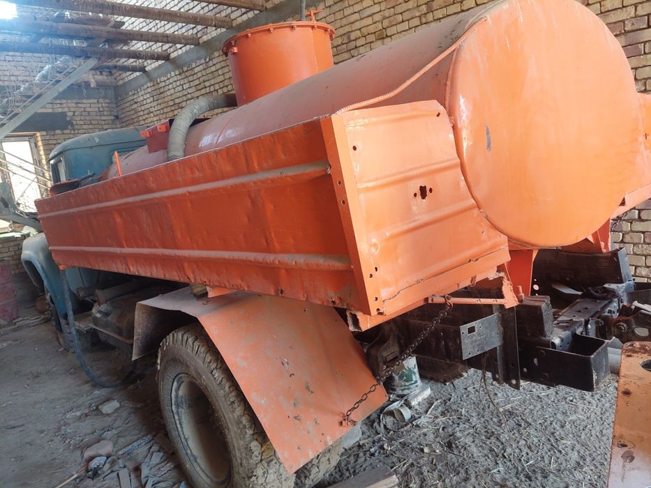 Зил бензавоз 1992 йил  мтз матор