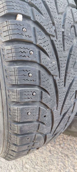 Резина зимняя комплект