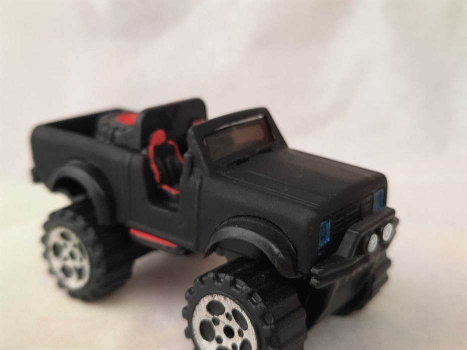Machetă custom jeep