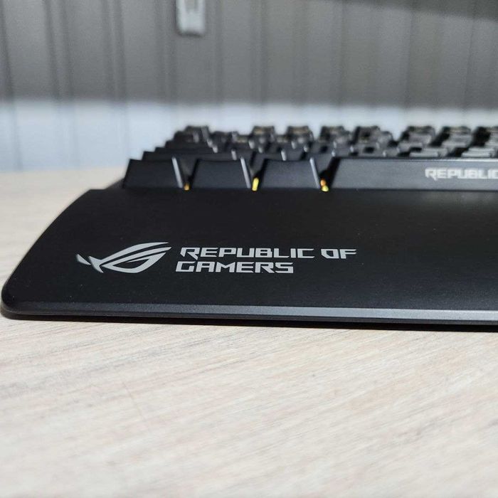 Клавиатура ASUS ROG Strix XA01