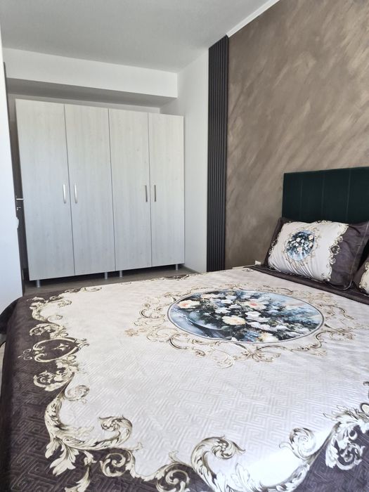 P F .Vând apartament la cheie cu o cameră în zona Tera  et.2