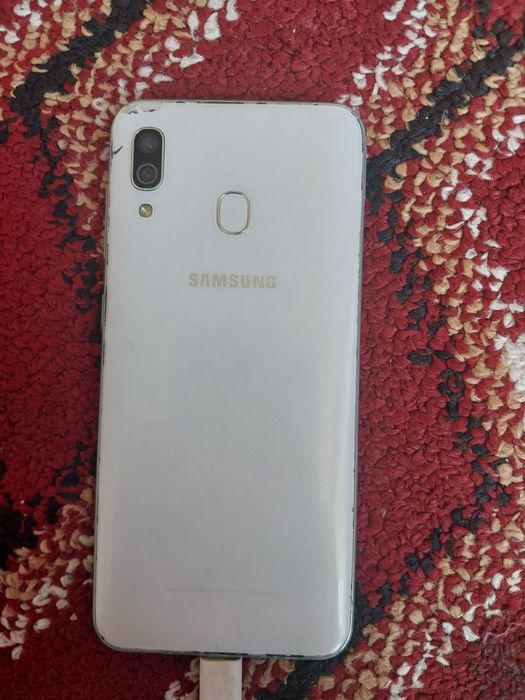 Samsung Galaxy A30 32/3 Sroshna