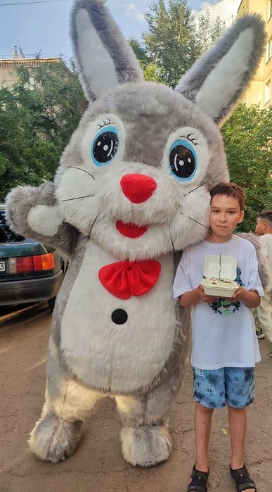 Продам ростовой надувной костюм