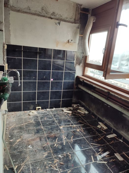 Кърти чисти извозва, къртене, демонтажни услуги, извозване на Отпадъци