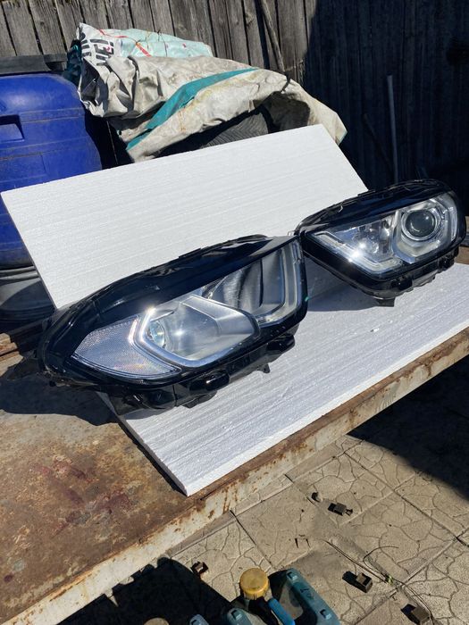 Far stanga /dreapta ford  ecosport