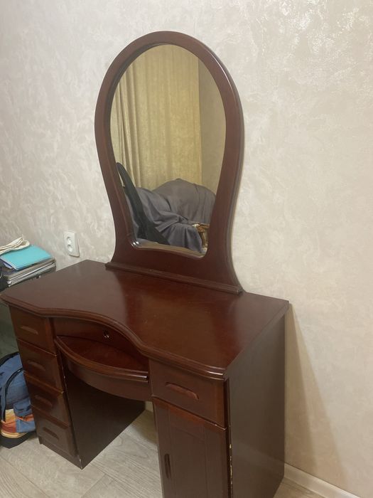 туалетный столик