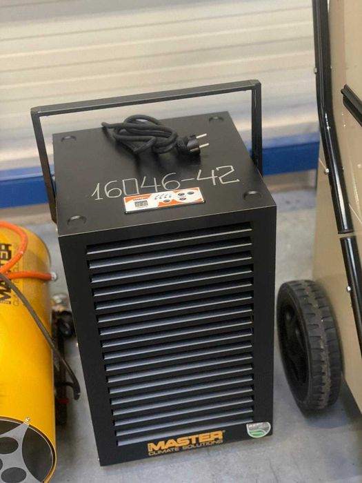 Inchiriez tun de caldura dezumidificator