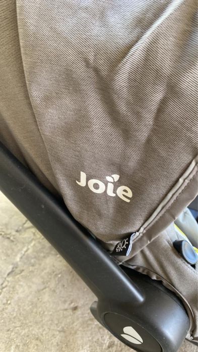 Автолюлька joie