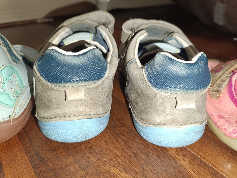 Детски боси обувки за момче и момиче