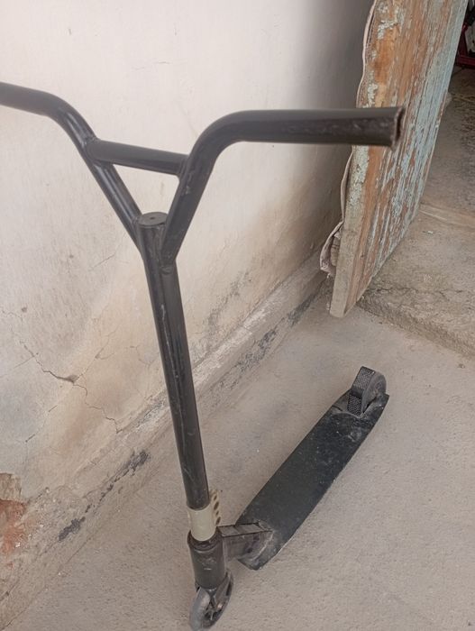 Продам трюковой самокат