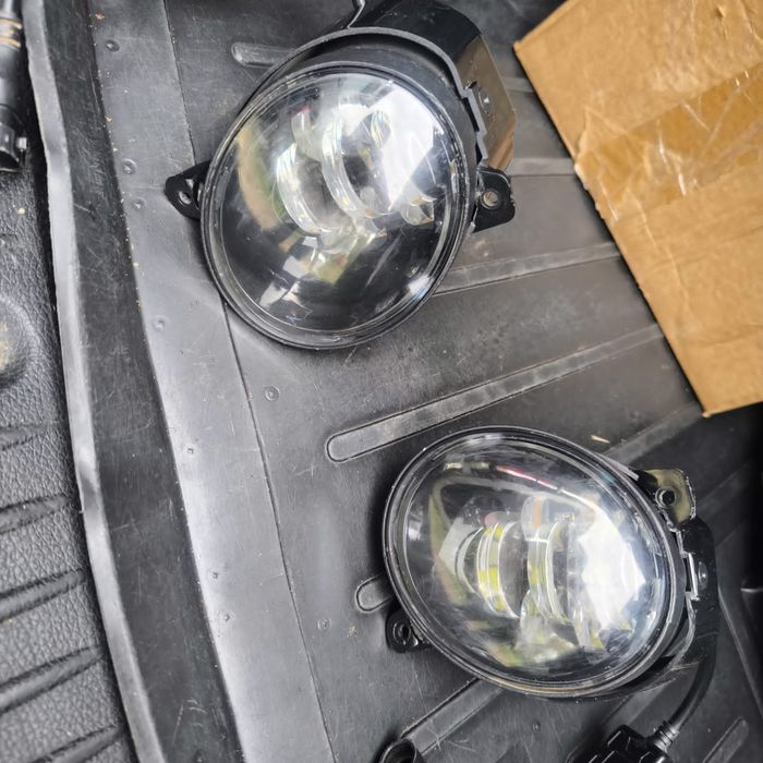 Противотуманные фары,2режима