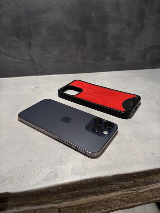 Перфектен Iphone 14 Pro Max 256 GB Purple