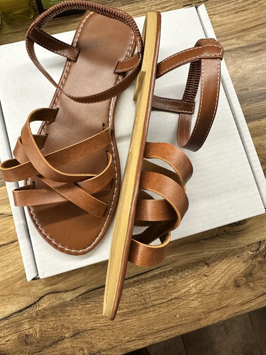 Нови дамски летни сандали с плоска подметка 45 номер