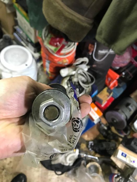 Втулка рулевого маятника E Class W124