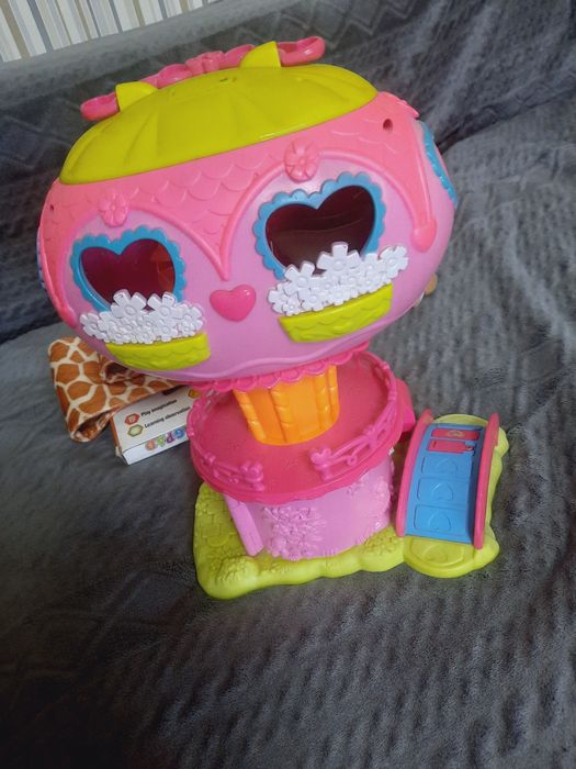 Домик и мозаика игрушки