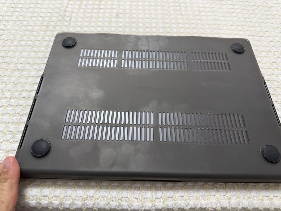 Macbook Pro M4 16Gb/ 1Tb 14”