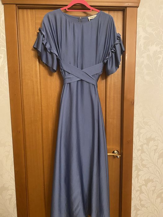 Продам красивое вечернее платье