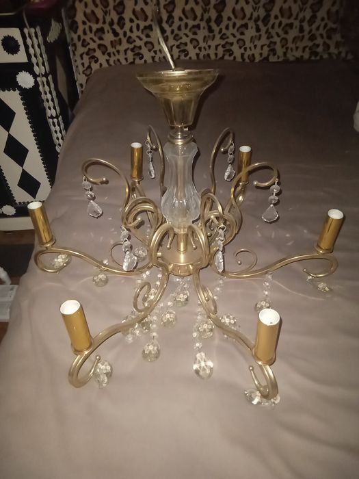 Золотая люстра . Цена снижена
