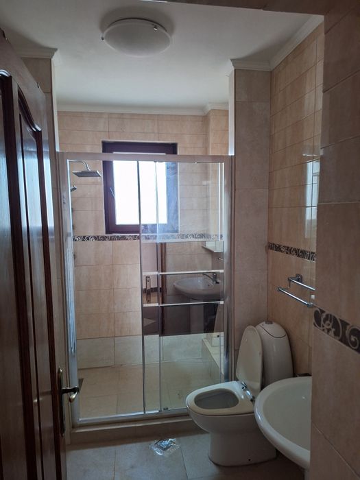 Propietar închiriez apartament 3 camere Otopeni