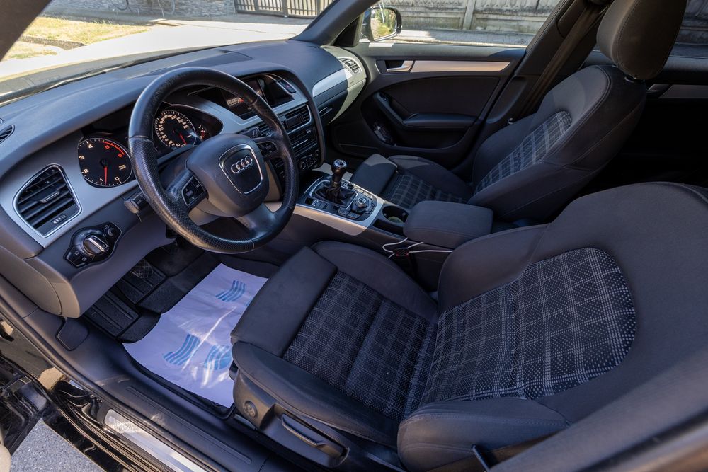 Audi A4 B8 CAHA 2.0 TDI 12 125 kW (170 cp)