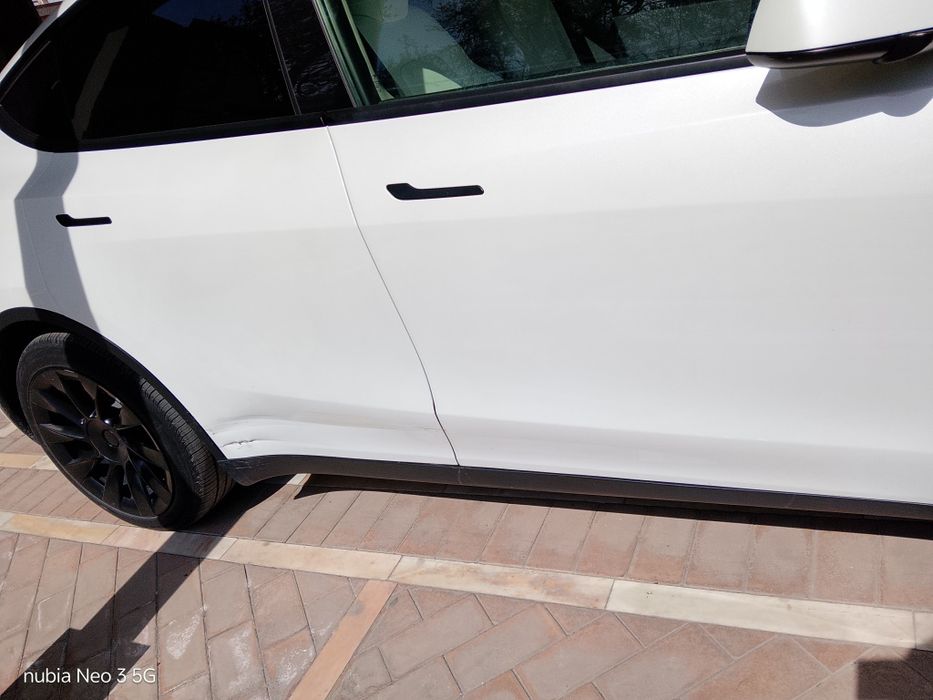 Автомобил тесла сотилади