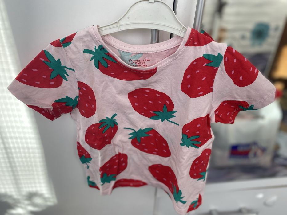 Haine fetita in stare foarte buna