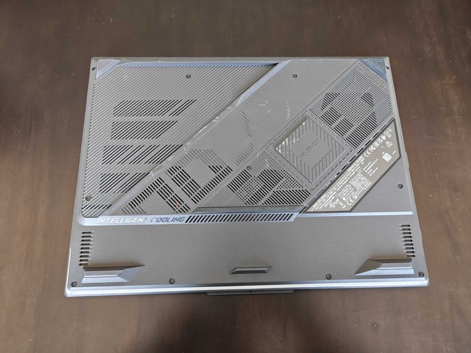 Геймърски лаптоп Asus Core i7-13650HX, 64GB RAM, NVIDIA 4600, 1 TB SSD