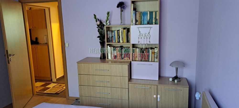 слънчев 3-стаен апартамент