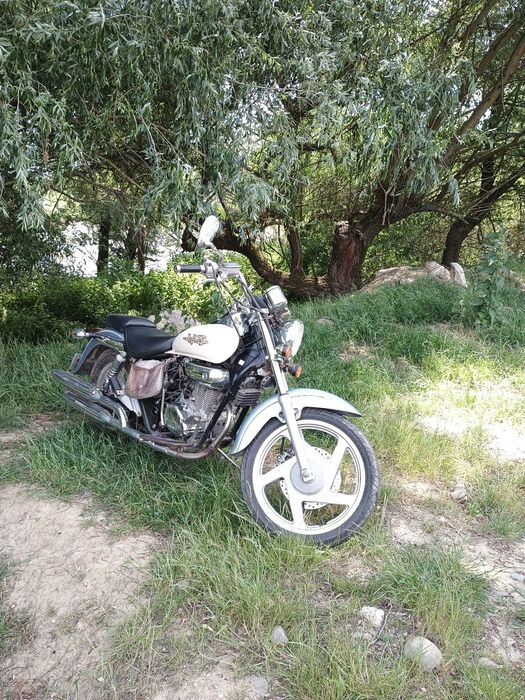 Moto Daelim vt 125 chopper