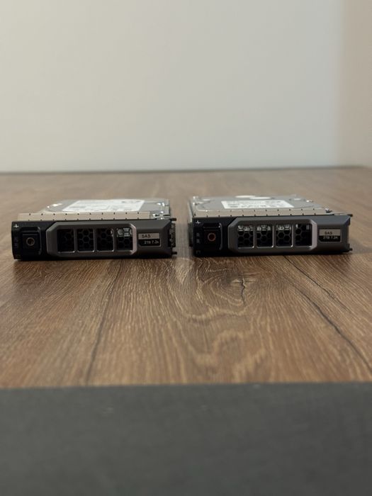 Сървърни твърди дискове Dell 2TB SAS 7.2K – Enterprise Class с Tray
