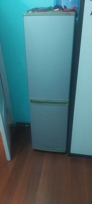 Холдильник сатылады срочна
