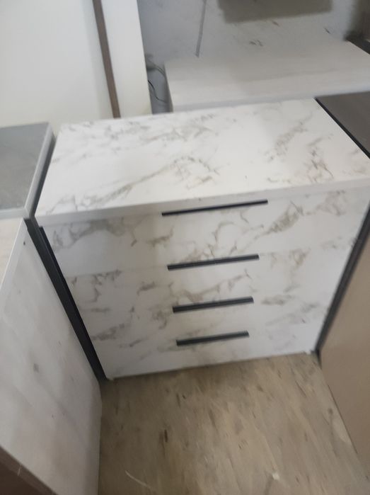 Камоды по 35000 тысяч