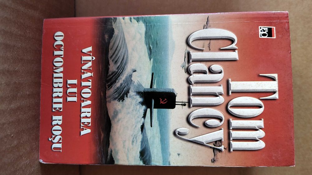 Tom CLancy - seria Centrul de comanda (9 vol.) + bonu