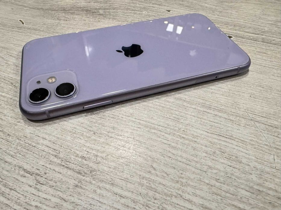 iPhone 11 64 GB -82%