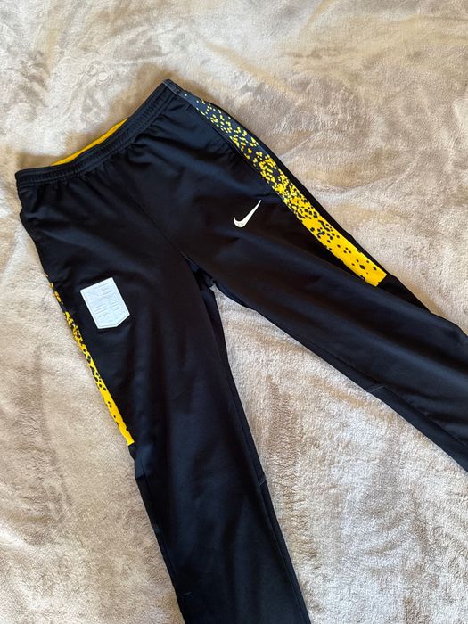 Nike Neymar Jr Academy Yellow/Black Set детски екип