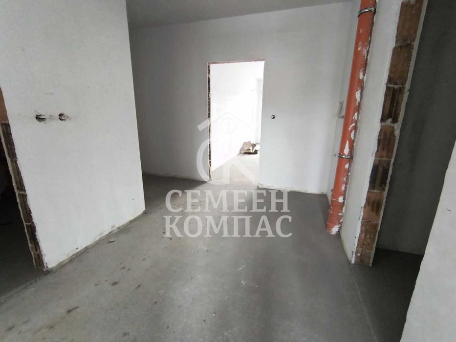 Продава се Тристаен апартамент в Пловдив, Остромила - 110 кв.м за 668 €/кв.м - Снимка #11