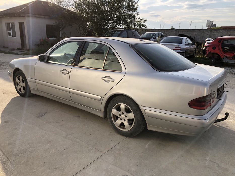 Mercedes E220 CDI, W210 1999 Diesel 143cc.