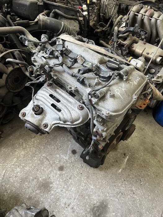 Двигатель на тойота рав4 2.0  3ZR