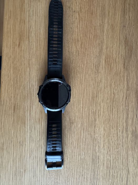 Смарт часовник Garmin fenix 5 plus