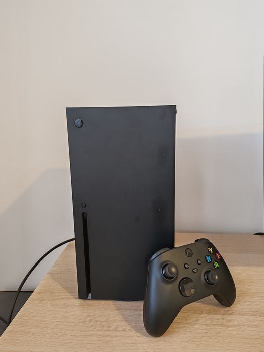 Consolă Xbox Series X