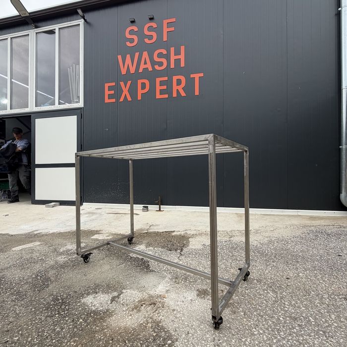 Неръждаема маса за почистване на стелки за автомивка на самообслужване