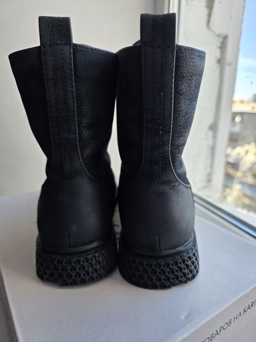 Ботинки, 3000 тенге, 38 размер.
