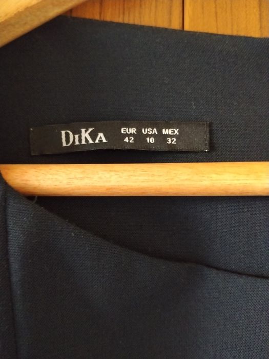 Дамска рокля Dika