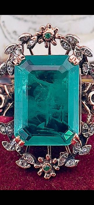 Inel aur roz 9ct cu smarald si diamante