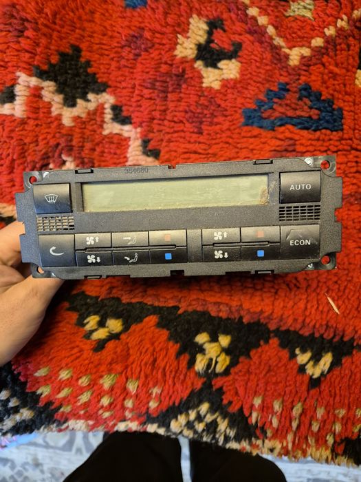 Оригинален Двузонен Климатроник за VW Шаран 03- 08г