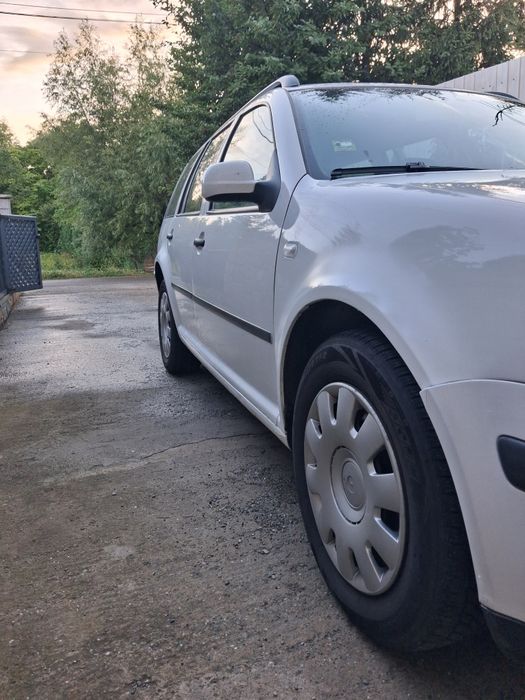 Golf 4 an fabricație 2003
