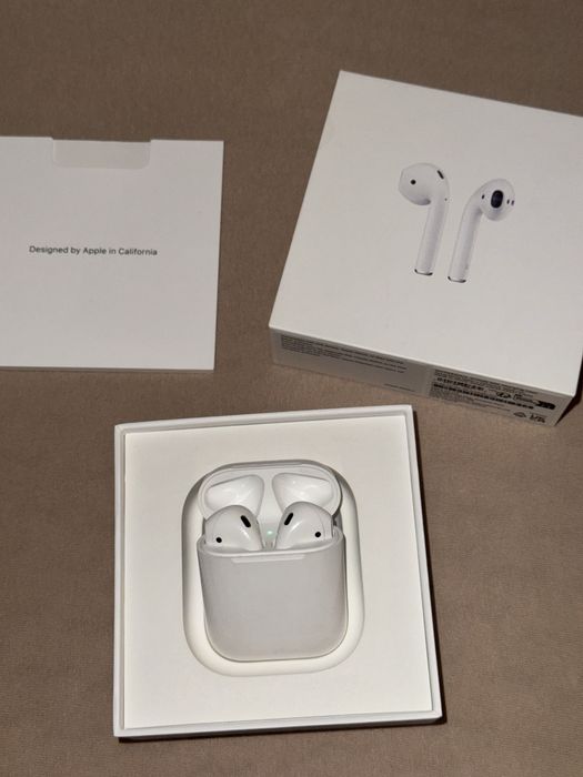 Air Pods 2 (cumparate in 2024)