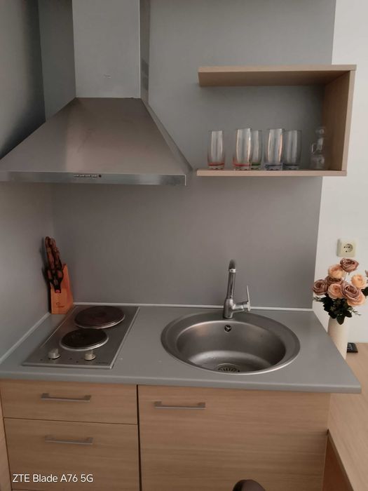 Продава уютно студио