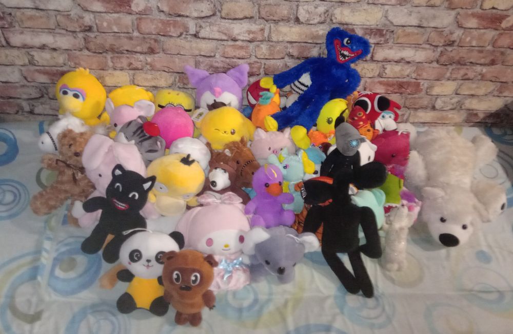 Недорого продаю игрушки.