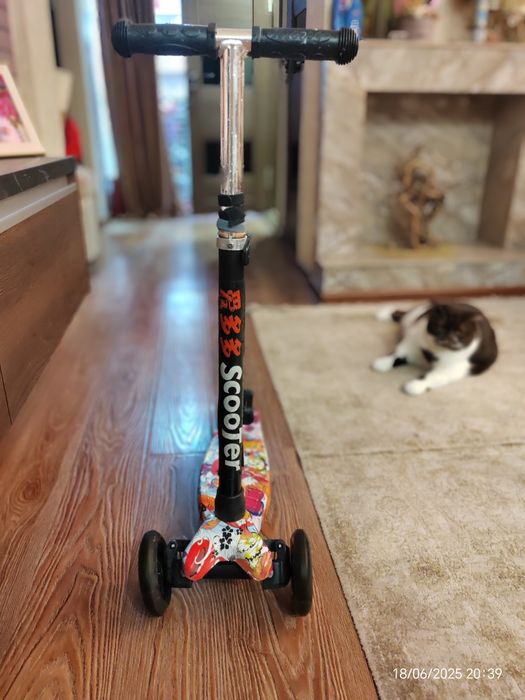 Самокат детский 3х колесный